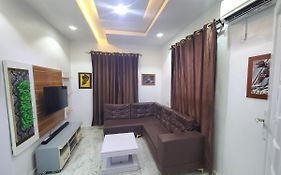 Awesome 1-Bed Apartment In Isheri-Egbeda Area With Free Wifi & 24Hrs Power Lagos Exterior photo