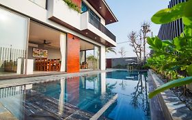 Hola Villa 1 By Ovui Hoi An Exterior photo