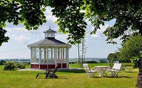 Torsborgs Gard Bed & Breakfast Simrishamn Exterior photo