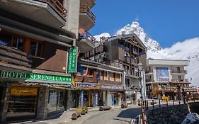 Hotel & Ristorante Serenella Breuil-Cervinia Exterior photo