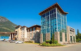 Sandman Hotel And Suites Squamish Exterior photo