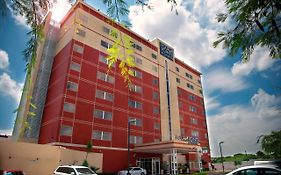 Four Points By Sheraton Queretaro Norte Hotel Exterior photo