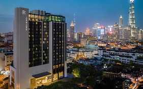 Renaissance Shanghai Yu Garden Hotel Exterior photo