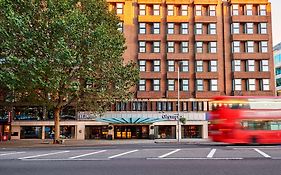 Hilton London Olympia Hotel Exterior photo