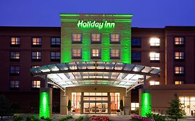 Holiday Inn Madison At The American Center, An Ihg Hotel Exterior photo