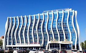 Reikartz Park Astana Ex-Royal Park Hotel & Spa Nur-Sultan  Exterior photo