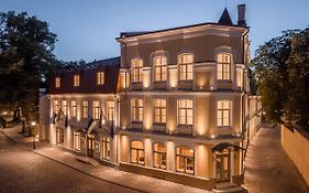 Nunne Boutique Hotel Tallinn Exterior photo