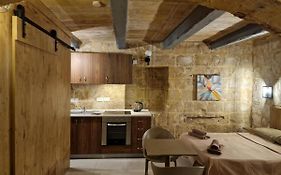 Renovated 16Th Century House In Valletta Exterior photo