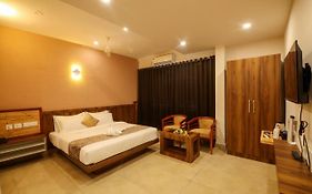 Ariat Avenue Hotel Wayanad Exterior photo