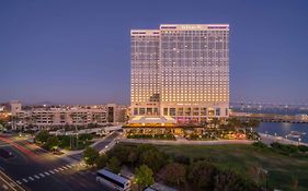 Hilton San Diego Bayfront Hotel Exterior photo