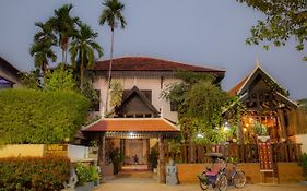 Bunwin Siem Reap Hotel Exterior photo