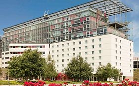 Ibis Lyon Caluire Cite Internationale Hotel Exterior photo