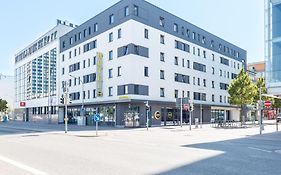 B&B Hotel Ludwigshafen Exterior photo