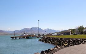 Acco Guesthouse Akureyri Exterior photo