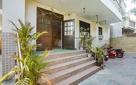 Fabhotel Corporate Stay Noida Exterior photo