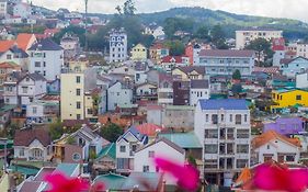 Ha Khoa Hotel Dalat Exterior photo