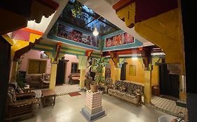 Suraj Guest House Varanasi Exterior photo