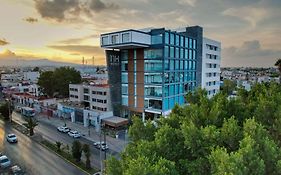 Nh San Luis Potosi Hotel Exterior photo