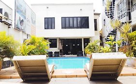 Cata Apartment Hotel And Spa Ikeja Exterior photo