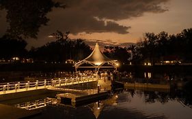 Banyan Tree Phuket Hotel Bang Tao Beach  Exterior photo