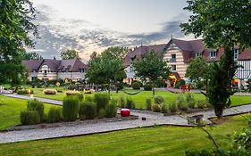 Le Manoir De La Poterie & Spa Hotel Cricqueboeuf Exterior photo