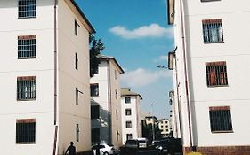 Cozy Studio Apartment Near Jkia Nairobi Exterior photo