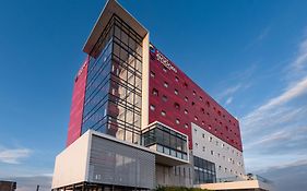 Ramada Encore By Wyndham Queretaro Hotel Exterior photo