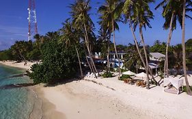 Batuta Maldives Surf View Hotel Thulusdhoo Exterior photo