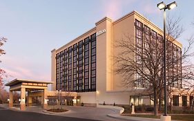 Hilton Fort Collins Hotel Exterior photo