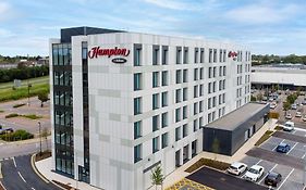 Hampton By Hilton High Wycombe Hotel Exterior photo