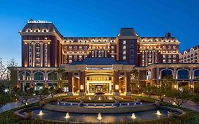 Doubletree By Hilton Qingdao Oriental Movie Metropolis Hotel Exterior photo