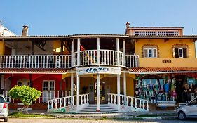 Hotel Tropicalia Canoa Quebrada Exterior photo