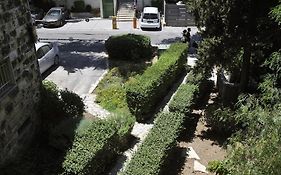 Colony Suites- Hananya St. Jerusalem Exterior photo