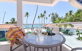 Fantastic Beachfront 2 Bedroom Punta Cana Exterior photo