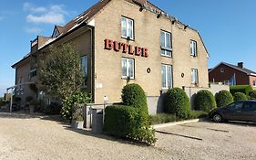 Boutique Hotel Butler Zuienkerke Exterior photo