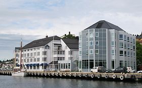 Clarion Hotel Tyholmen Arendal Exterior photo