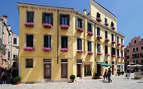 Hotel Santa Marina Venice Exterior photo