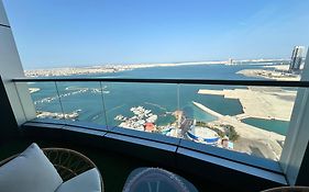 Luxury Romantic Sea View Apartment. Manama Exterior photo