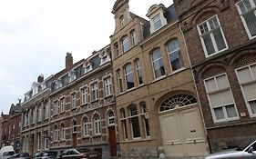 La Porte Cochere Ypres Exterior photo