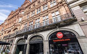 Tune Hotel Liverpool Exterior photo