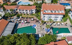 Majestic Hotel Oludeniz Exterior photo