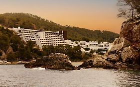 Cala San Miguel Hotel Ibiza, Curio Collection By Hilton, Adults Only Port de Sant Miguel Exterior photo