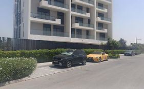 Luxury 2 Bed Room Entire Apt Furnished Ajman Exterior photo