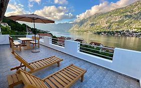 House With Big Terrace And Beautiful Sea View Villa Kotor Exterior photo