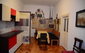 Hostel Pangeea Sibiu Room photo