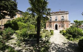 Hotel Iris Perugia Exterior photo