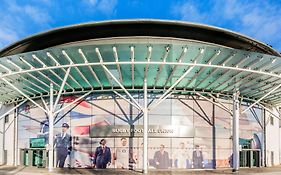 London Twickenham Stadium Hotel, A Member Of Radisson Individuals Exterior photo