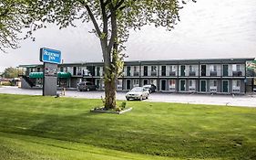 Rodeway Inn Grand Haven Exterior photo