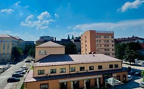 Hotel Piramida Maribor Exterior photo