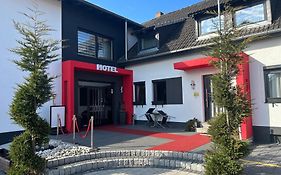 Hotel Hasselberg Kaiserslautern Exterior photo